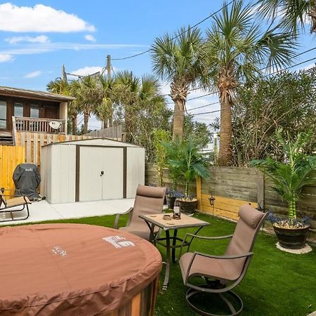 Pet Friendly Townhome With Gulf Views And Hot Tub Right Across From Beach And Schooners Panama Stadt Exterior foto